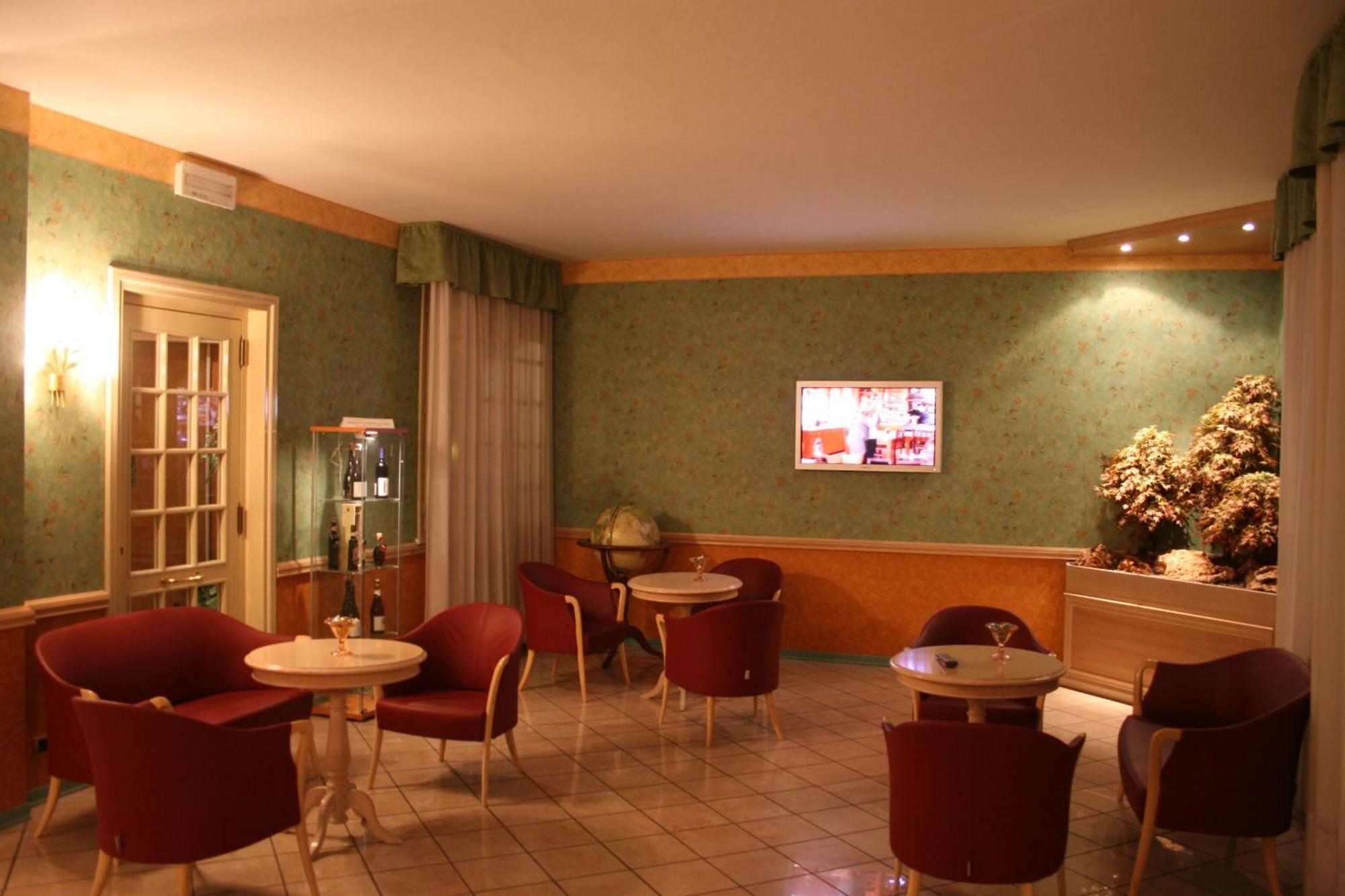 Park Hotel Reggio Emilia Kültér fotó